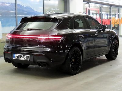 PORSCHE MACAN - 3