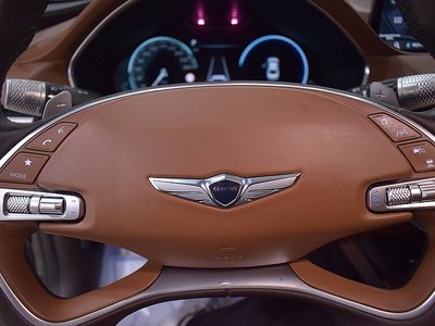 GENESIS G80 (RG3) - 7