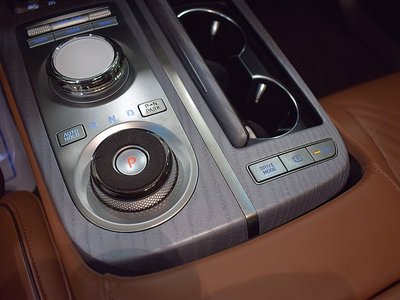 GENESIS G80 (RG3) - 10