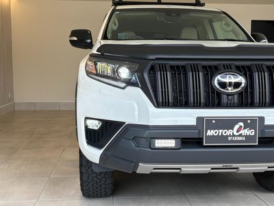 TOYOTA LAND CRUISER PRADO - 9