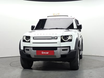 LAND ROVER DEFENDER - 2