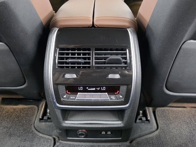 2024 BMW X5 thumbnail 24