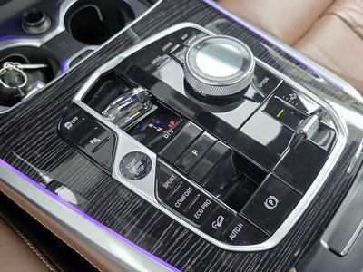 2024 BMW X5 thumbnail 12