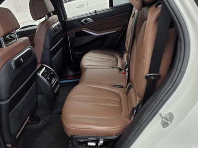 2024 BMW X5 thumbnail 16