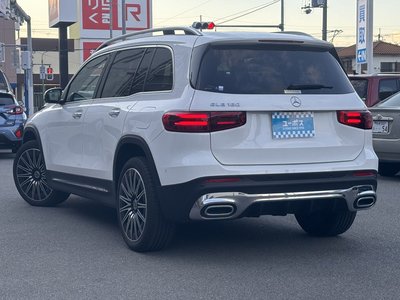 MERCEDES-BENZ GLB - 9