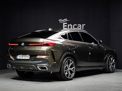 2021 BMW X6 photo 4