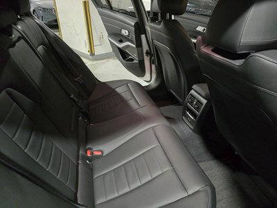 2026 BMW 3 SERIES photo 10