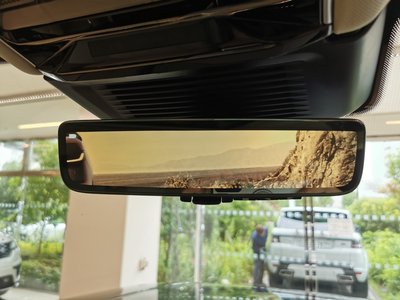 2025 LAND Rover RANGE ROVER — миниатюра 16