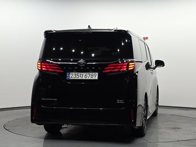 TOYOTA ALPHARD - 4