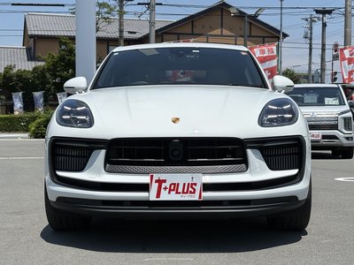 صورة 3 لـ 2023 Porsche MACAN