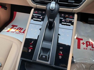 صورة مصغرة 21 لـ 2023 Porsche MACAN