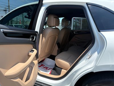 صورة مصغرة 40 لـ 2023 Porsche MACAN