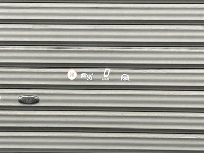 MERCEDES-BENZ EQE - 9