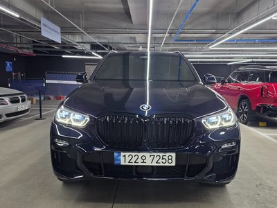 2021 BMW X5 photo 2