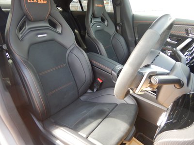 MERCEDES-BENZ CLA AMG - 9