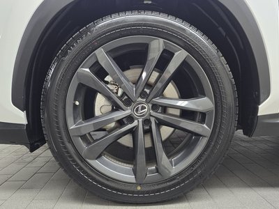 صورة 6 لـ 2022 Lexus NX