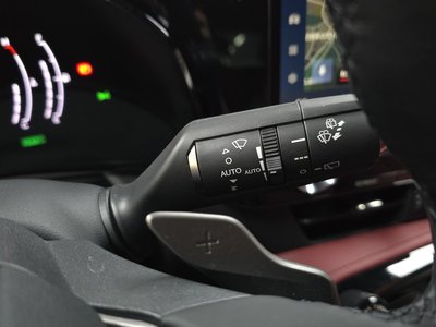 2022 Lexus NX — миниатюра 30