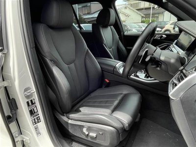 2021 BMW X5 — миниатюра 23