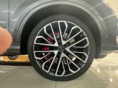 AUDI SQ7 - 6