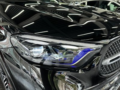 MERCEDES-BENZ GLC - 8