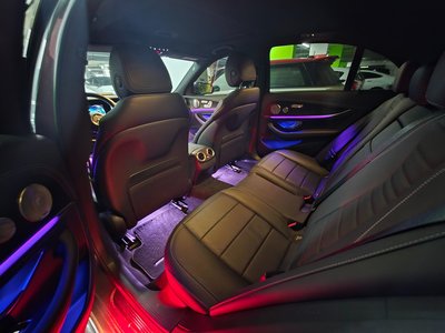 MERCEDES-BENZ E-CLASS - 6