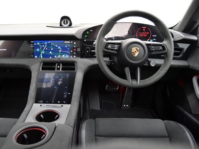 صورة مصغرة 12 لـ 2023 Porsche TAYCAN