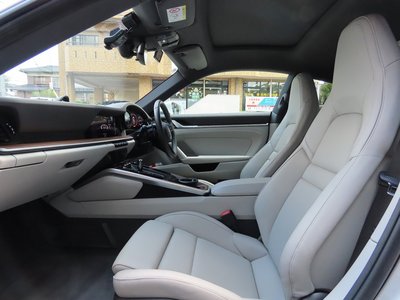 صورة مصغرة 63 لـ 2020 Porsche 911