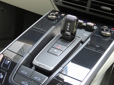 صورة مصغرة 58 لـ 2020 Porsche 911