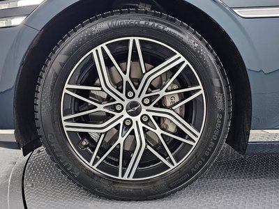 صورة 6 لـ 2022 Genesis G90 (RS4)