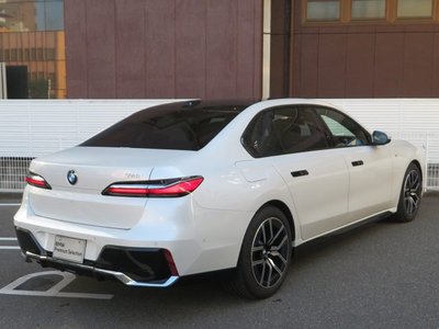 صورة 2 لـ 2025 BMW 7 SERIES