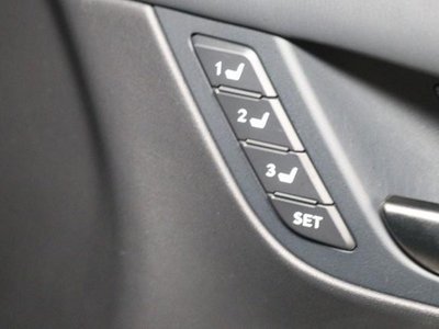 2018 Lexus LX — фото 10