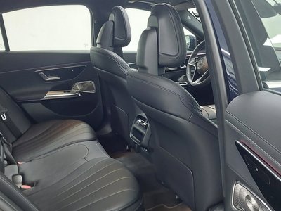 MERCEDES-BENZ E-CLASS - 10