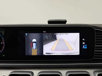 MERCEDES-BENZ GLE - 10