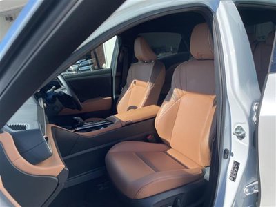 2024 Toyota CROWN SPORT 缩略图 21