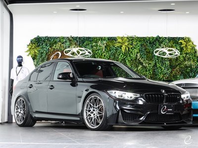 BMW M3 SEDAN - 10