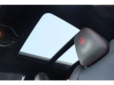 2019 Maserati LEVANTE 缩略图 19