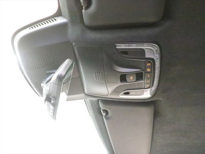2024 Mercedes-BENZ V-CLASS — миниатюра 23