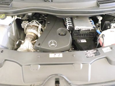 2024 Mercedes-BENZ V-CLASS — миниатюра 32