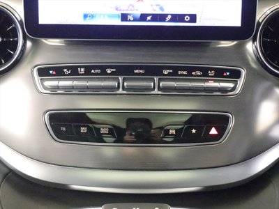2024 Mercedes-BENZ V-CLASS — миниатюра 15