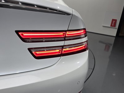 GENESIS G80 (RG3) - 10