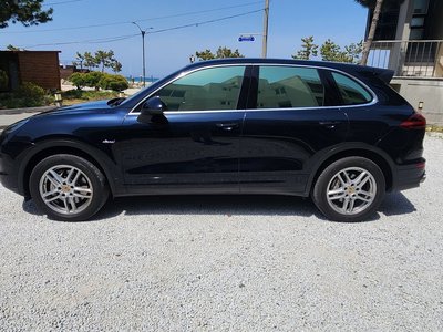 PORSCHE CAYENNE - 3