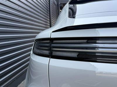 صورة مصغرة 39 لـ 2023 Porsche CAYENNE