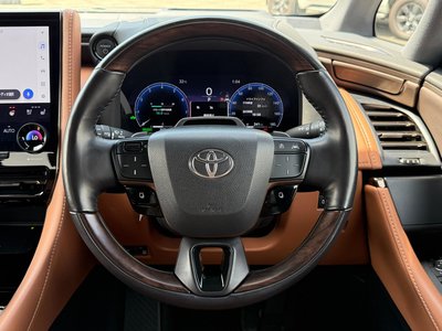 2025 Toyota VELLFIRE 缩略图 12