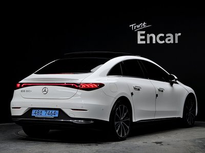 MERCEDES-BENZ EQE - 4