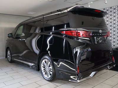 TOYOTA ALPHARD - 2