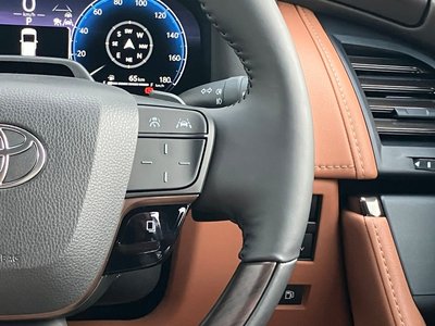 2026 Toyota VELLFIRE — миниатюра 18