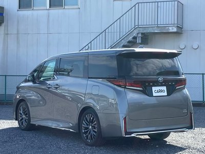 2026 Toyota VELLFIRE — фото 9
