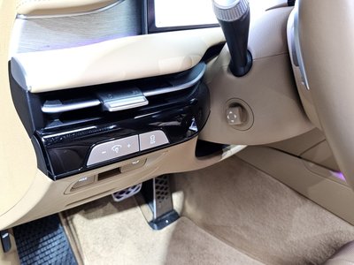 2024 Genesis G80 (RG3) — миниатюра 27