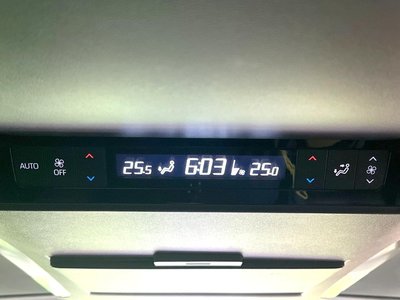 2024 Toyota ALPHARD — миниатюра 48