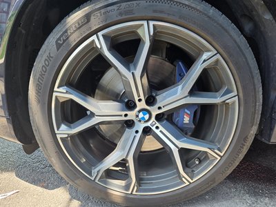2022 BMW X6 photo 8